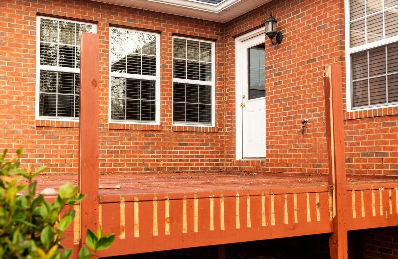 Who Does Backyard Patio Renovations